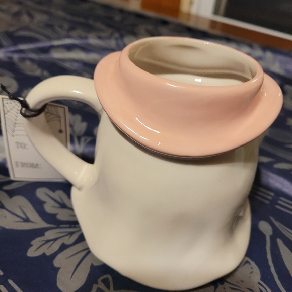 Cobwebs and Cauldrons Howdy Ghost Mug - Picture 4 of 6